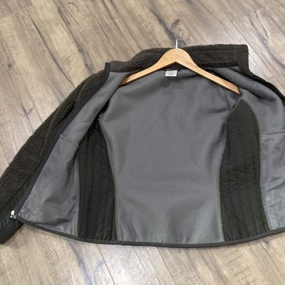 Jacket - Picture 6 of 7